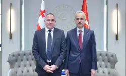 Bakan Uraloğlu, Gürcistan Altyapı Bakanı Sokhadze ile görüştü