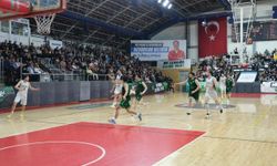 Büyükşehir Basketbol taraftarı önünde 7’de 7 yaptı: 90-76