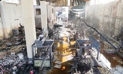 6 kişiye mezar olan parfüm dolum tesisinin içi görüntülendi