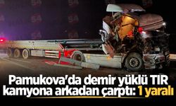 Pamukova'da demir yüklü TIR kamyona arkadan çarptı: 1 yaralı