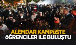Başkan Alemdar kampüste öğrenciler ile buluştu