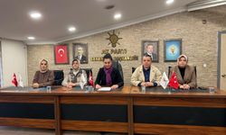 AK Parti Sakarya Kadın Kolları’ndan 25 Kasım basın açıklaması
