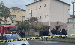 Binaya ateşe verdi; İşçiler alevlerden çarşaf bağlayarak kurtuldu