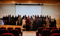 Sahnenin ışığından içsel yolculuğa