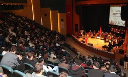 Yurttan Sesler Korosu “Kahramanlık Türküleri” konseri ile yürekleri coşturdu