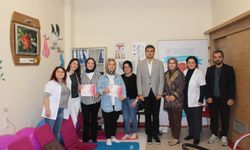 Karasu Devlet Hastanesi’nden anne adaylarına gebelik eğitimi