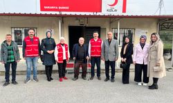 Sakarya Engelliler Birlik Federasyonu’ndan Kızılay İl Başkanlığı’na kutlama ziyareti