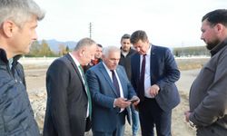 Ali İnci, Kızıl Elma Millet Bahçesi’ni inceledi