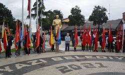 Akyazı'da 24 Kasım Öğretmenler Günü coşkuyla kutlandı