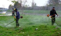 Arabacıalanı Mahallesi Fuzuli Caddesi’nde çevre düzenlemesi