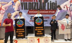 Serdivanlı karatecilerden Türkiye Premier Ligi’nde madalya yağmuru