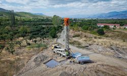 Geyve Doğantepe’ye 132 metre derinlikten kaliteli içme suyu