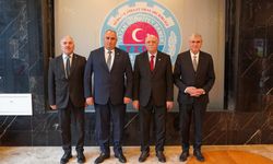 Bayraktar, Arı Yetiştiricileri Merkez Birliği’ni kabul etti