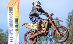 Furkan Zandolu şampiyonayı 4 kupayla tamamladı