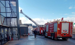 Fabrika yangını büyümeden söndürüldü