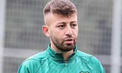 Silahlı saldırıya uğrayan futbolcu hayatını kaybetti