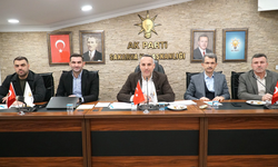 AK Parti'de İlçe Başkanları toplantısı