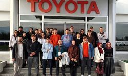 Toyota Türkiye’nin üretim süreçlerini gözlemlediler
