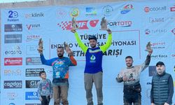 Sakaryalı Furkan Zandolu’dan Türkiye Şampiyonasında 4 kupalı başarı