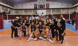 Sakarya Voleybol 11'de 11 yaptı