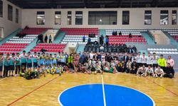 Futsal maçları ödüllerle son buldu