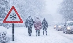 Hendek'te kar nedeniyle eğitime 1 gün daha ara verildi