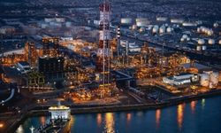 Tüpraş'ta tank sahasında alevlenme