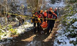 Ormanda dere yatağında ölü bulundu