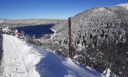 Abant’ta kar kalınlığı 1 metreye ulaştı