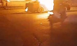 Park halindeki otomobil yandı, sahibi tarafından yakıldığı öne sürüldü