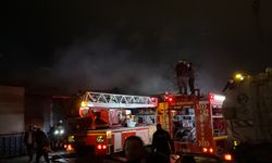 Fabrika yangını söndürüldü