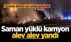 Hendek'te saman yüklü kamyon alev alev yandı: Uyuyan sürücü son anda kurtarıldı