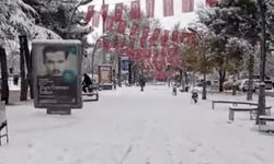 Şehir merkezinden kar görüntüleri