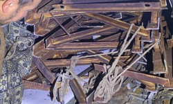 Pes dedirten hırsızlık