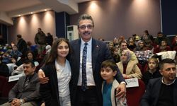 Erenler'de çocuklara karne hediyesi