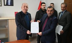 Zafer Partisi Sakarya İl Başkanlığı'nda devir teslim töreni! Ümit Özdağ da katıldı