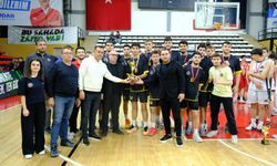 U-18 Erkekler Basketbol Ligi’nde Şampiyon Serdivan