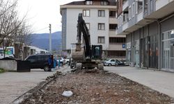 Hendek Belediyesi'nin saha çalışmaları sürüyor