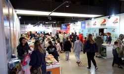 Sakarya Çocuk Edebiyatı Fuarı hafta sonunda doldu taştı