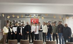 Mâvera Yolu Şiir Dinletisi gönüllere dokundu