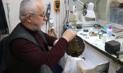 Saat sevdasından yurt dışı eğitimini bıraktı