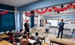 Akyazı İlçe Milli Eğitim Müdürü Hasan Can okulları geziyor