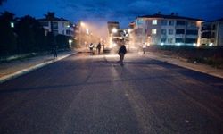 Erenler’de asfalt çalışmaları devam ediyor