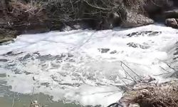 Hamam deresi suyu renk değiştirdi