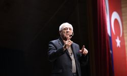 Serdivan’da Nurullah Genç söyleşisi