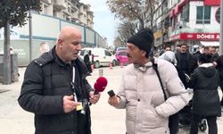 Sosyal medya tartışmasına 'tuşlu telefonlu' yanıt: "Benim dünyam bana yetiyor"