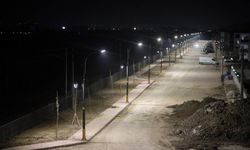 Arifiye'deki o cadde ışıl ışıl oldu: Çalışmalarda sona gelindi