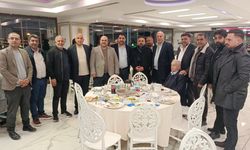 Sakarya Vanlılar Derneği’nden birlik ve dayanışma iftarı