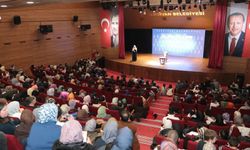 Serdivan’da “Ailede Maneviyat” konulu söyleşiye yoğun ilgi