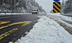 Bolu'da sürücülere kar sürprizi